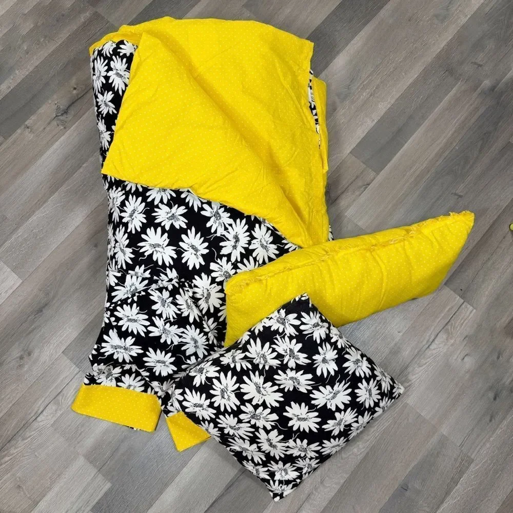Daisies Polka Dot Duvet Bedding Set‎ Black White Yellow Twin